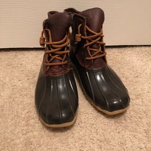 8.5 Women’s Sperry boot